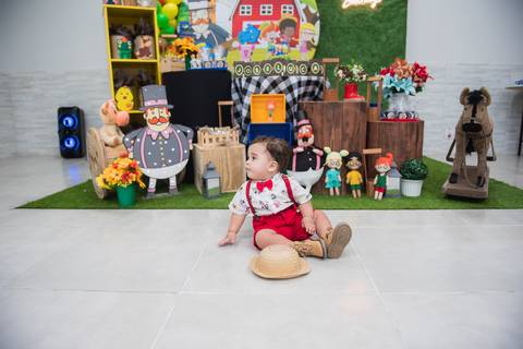 Smash the cake volta redonda barra mansa Fotografia Fotografo Festa Infantil 1 ano 1 aninho mamae papai ensaio aniversario  SW Espaço de Festas e Eventos  festa salao'