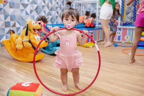 Smash the cake volta redonda barra mansa Fotografia Fotografo Festa Infantil 1 ano 1 aninho mamae papai ensaio aniversario  caramelada festa salao'