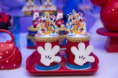 Smash the cake volta redonda barra mansa Fotografia Fotografo Festa Infantil 1 ano 1 aninho mamae papai ensaio aniversario  caramelada festa salao'