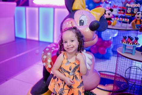 Smash the cake volta redonda barra mansa Fotografia Fotografo Festa Infantil 1 ano 1 aninho mamae papai ensaio aniversario  caramelada festa salao'