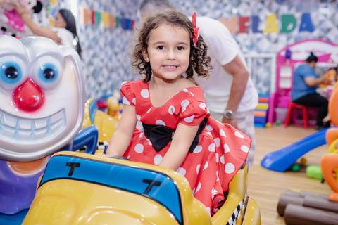 Smash the cake volta redonda barra mansa Fotografia Fotografo Festa Infantil 1 ano 1 aninho mamae papai ensaio aniversario  caramelada festa salao'