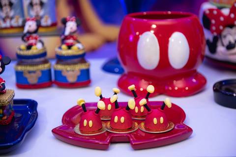 Smash the cake volta redonda barra mansa Fotografia Fotografo Festa Infantil 1 ano 1 aninho mamae papai ensaio aniversario  caramelada festa salao'