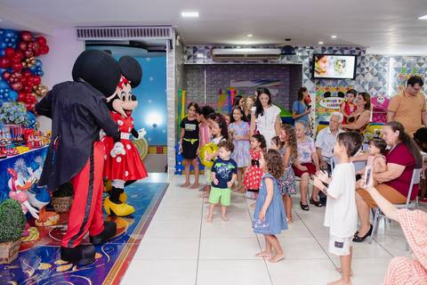 Smash the cake volta redonda barra mansa Fotografia Fotografo Festa Infantil 1 ano 1 aninho mamae papai ensaio aniversario  caramelada festa salao'