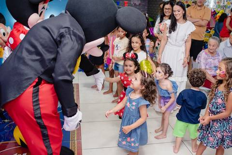 Smash the cake volta redonda barra mansa Fotografia Fotografo Festa Infantil 1 ano 1 aninho mamae papai ensaio aniversario  caramelada festa salao'