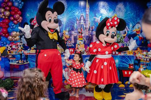 Smash the cake volta redonda barra mansa Fotografia Fotografo Festa Infantil 1 ano 1 aninho mamae papai ensaio aniversario  caramelada festa salao'