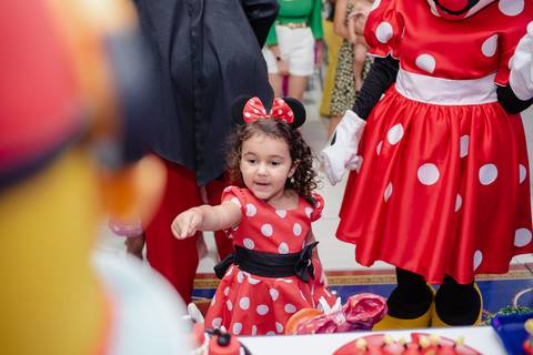 Smash the cake volta redonda barra mansa Fotografia Fotografo Festa Infantil 1 ano 1 aninho mamae papai ensaio aniversario  caramelada festa salao'