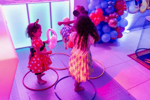 Smash the cake volta redonda barra mansa Fotografia Fotografo Festa Infantil 1 ano 1 aninho mamae papai ensaio aniversario  caramelada festa salao'