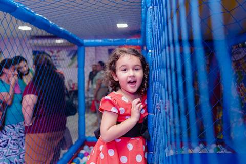 Smash the cake volta redonda barra mansa Fotografia Fotografo Festa Infantil 1 ano 1 aninho mamae papai ensaio aniversario  caramelada festa salao'