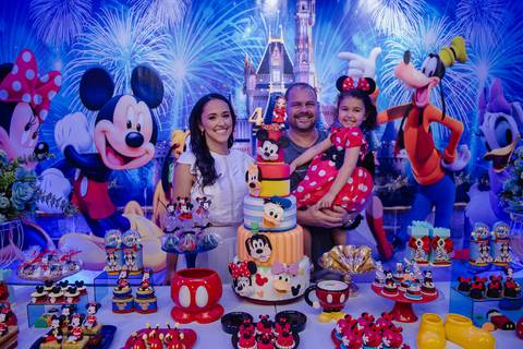 Smash the cake volta redonda barra mansa Fotografia Fotografo Festa Infantil 1 ano 1 aninho mamae papai ensaio aniversario  caramelada festa salao'