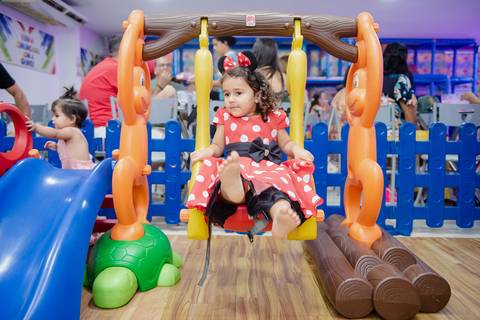 Smash the cake volta redonda barra mansa Fotografia Fotografo Festa Infantil 1 ano 1 aninho mamae papai ensaio aniversario  caramelada festa salao'