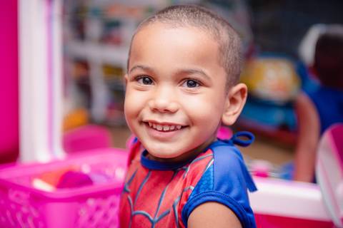 Smash the cake volta redonda barra mansa Fotografia Fotografo Festa Infantil 1 ano 1 aninho mamae papai ensaio aniversario  caramelada festa salao'