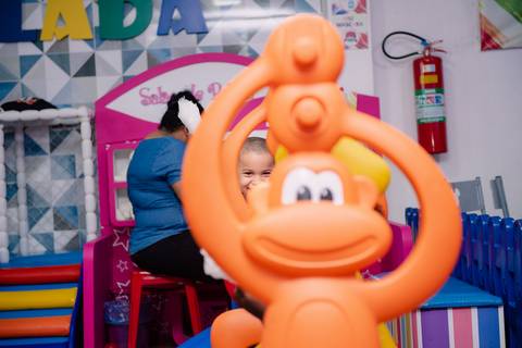 Smash the cake volta redonda barra mansa Fotografia Fotografo Festa Infantil 1 ano 1 aninho mamae papai ensaio aniversario  caramelada festa salao'