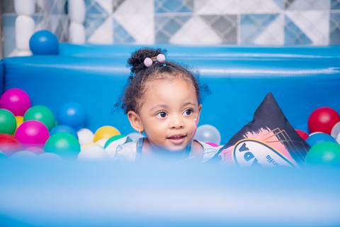 Smash the cake volta redonda barra mansa Fotografia Fotografo Festa Infantil 1 ano 1 aninho mamae papai ensaio aniversario  caramelada festa salao'