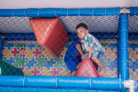 Smash the cake volta redonda barra mansa Fotografia Fotografo Festa Infantil 1 ano 1 aninho mamae papai ensaio aniversario  caramelada festa salao'