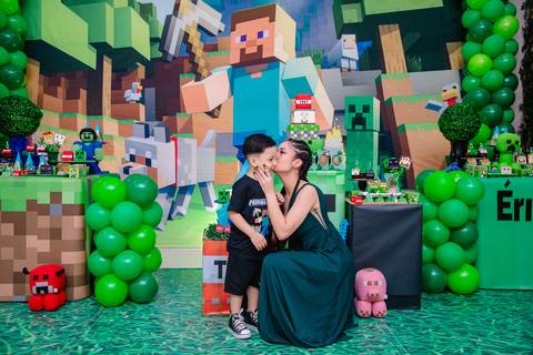 Smash the cake volta redonda barra mansa Fotografia Fotografo Festa Infantil 1 ano 1 aninho mamae papai ensaio aniversario  tictac festa salao'