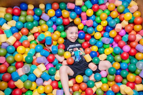 Smash the cake volta redonda barra mansa Fotografia Fotografo Festa Infantil 1 ano 1 aninho mamae papai ensaio aniversario  tictac festa salao'