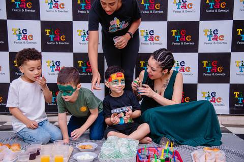 Smash the cake volta redonda barra mansa Fotografia Fotografo Festa Infantil 1 ano 1 aninho mamae papai ensaio aniversario  tictac festa salao'