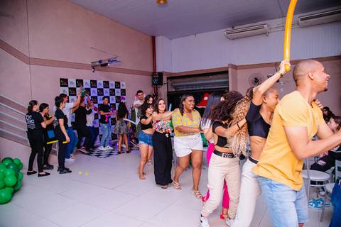 Smash the cake volta redonda barra mansa Fotografia Fotografo Festa Infantil 1 ano 1 aninho mamae papai ensaio aniversario  tictac festa salao'