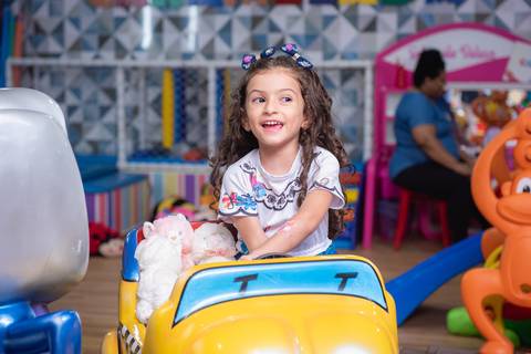 Smash the cake volta redonda barra mansa Fotografia Fotografo Festa Infantil 1 ano 1 aninho mamae papai ensaio aniversario  caramelada festa salao'