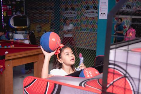 Smash the cake volta redonda barra mansa Fotografia Fotografo Festa Infantil 1 ano 1 aninho mamae papai ensaio aniversario  caramelada festa salao'