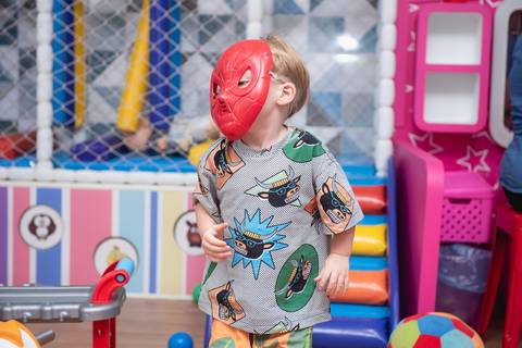 Smash the cake volta redonda barra mansa Fotografia Fotografo Festa Infantil 1 ano 1 aninho mamae papai ensaio aniversario  caramelada festa salao'