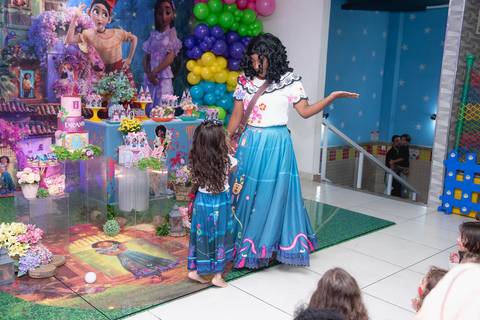 Smash the cake volta redonda barra mansa Fotografia Fotografo Festa Infantil 1 ano 1 aninho mamae papai ensaio aniversario  caramelada festa salao'