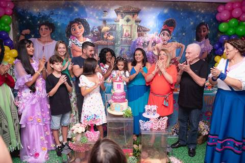 Smash the cake volta redonda barra mansa Fotografia Fotografo Festa Infantil 1 ano 1 aninho mamae papai ensaio aniversario  caramelada festa salao'