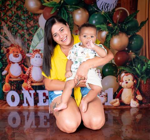 Smash the cake volta redonda barra mansa Fotografia Fotografo Festa Infantil 1 ano 1 aninho mamae papai ensaio aniversario  ensaio festa salao'