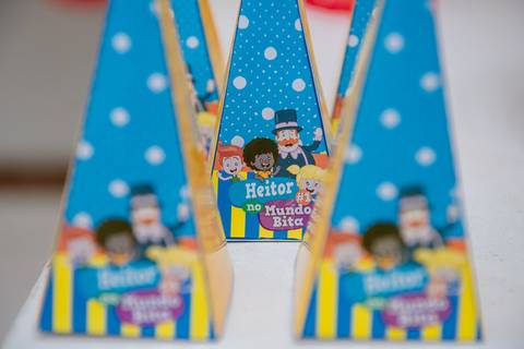 Smash the cake volta redonda barra mansa Fotografia Fotografo Festa Infantil 1 ano 1 aninho mamae papai ensaio aniversario  salao balao magico volta redonda festa salao'