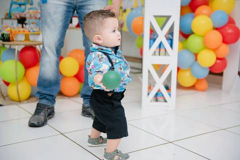 Smash the cake volta redonda barra mansa Fotografia Fotografo Festa Infantil 1 ano 1 aninho mamae papai ensaio aniversario  salao balao magico volta redonda festa salao'
