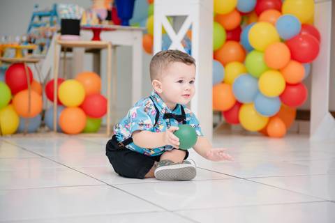 Smash the cake volta redonda barra mansa Fotografia Fotografo Festa Infantil 1 ano 1 aninho mamae papai ensaio aniversario  salao balao magico volta redonda festa salao'