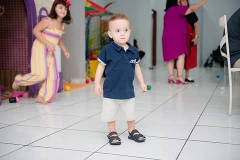 Smash the cake volta redonda barra mansa Fotografia Fotografo Festa Infantil 1 ano 1 aninho mamae papai ensaio aniversario  salao balao magico volta redonda festa salao'