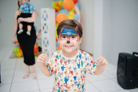 Smash the cake volta redonda barra mansa Fotografia Fotografo Festa Infantil 1 ano 1 aninho mamae papai ensaio aniversario  salao balao magico volta redonda festa salao'
