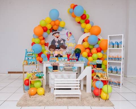 Smash the cake volta redonda barra mansa Fotografia Fotografo Festa Infantil 1 ano 1 aninho mamae papai ensaio aniversario  salao balao magico volta redonda festa salao'