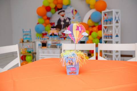 Smash the cake volta redonda barra mansa Fotografia Fotografo Festa Infantil 1 ano 1 aninho mamae papai ensaio aniversario  salao balao magico volta redonda festa salao'