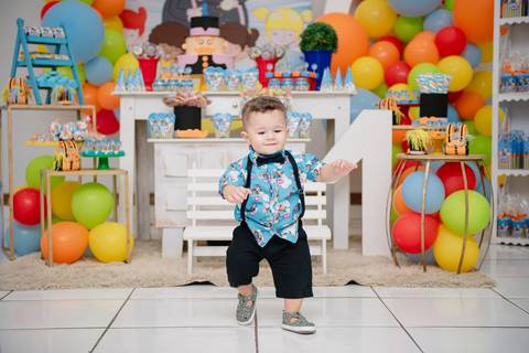 Smash the cake volta redonda barra mansa Fotografia Fotografo Festa Infantil 1 ano 1 aninho mamae papai ensaio aniversario  salao balao magico volta redonda festa salao'