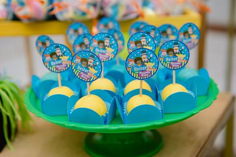 Smash the cake volta redonda barra mansa Fotografia Fotografo Festa Infantil 1 ano 1 aninho mamae papai ensaio aniversario  salao balao magico volta redonda festa salao'