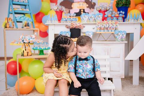 Smash the cake volta redonda barra mansa Fotografia Fotografo Festa Infantil 1 ano 1 aninho mamae papai ensaio aniversario  salao balao magico volta redonda festa salao'