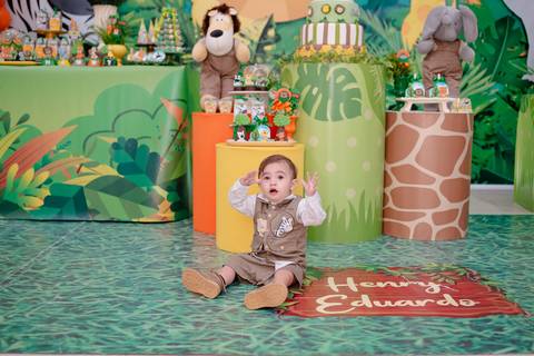 Smash the cake volta redonda barra mansa Fotografia Fotografo Festa Infantil 1 ano 1 aninho mamae papai ensaio aniversario  tictac festa salao, safari, leao, rio de janeiro'