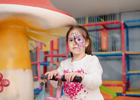 Smash the cake volta redonda barra mansa Fotografia Fotografo Festa Infantil 1 ano 1 aninho mamae papai ensaio aniversario  tictac festa salao, safari, leao, rio de janeiro'