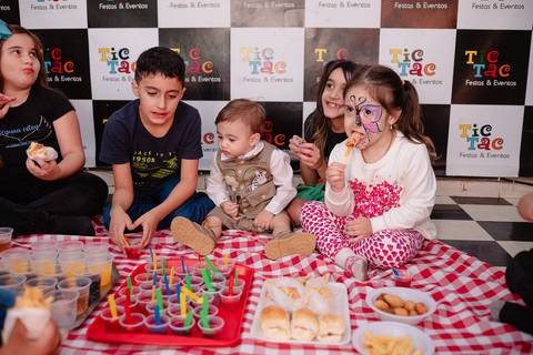 Smash the cake volta redonda barra mansa Fotografia Fotografo Festa Infantil 1 ano 1 aninho mamae papai ensaio aniversario  tictac festa salao, safari, leao, rio de janeiro'