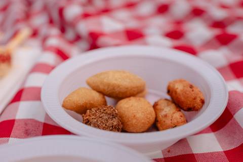 Smash the cake volta redonda barra mansa Fotografia Fotografo Festa Infantil 1 ano 1 aninho mamae papai ensaio aniversario  tictac festa salao, safari, leao, rio de janeiro'