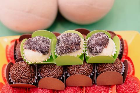 Smash the cake volta redonda barra mansa Fotografia Fotografo Festa Infantil 1 ano 1 aninho mamae papai ensaio aniversario  tictac festa salao, safari, leao, rio de janeiro'