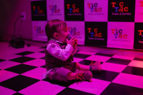 Smash the cake volta redonda barra mansa Fotografia Fotografo Festa Infantil 1 ano 1 aninho mamae papai ensaio aniversario  tictac festa salao, safari, leao, rio de janeiro'