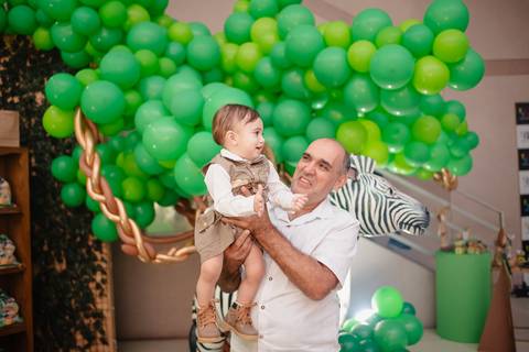 Smash the cake volta redonda barra mansa Fotografia Fotografo Festa Infantil 1 ano 1 aninho mamae papai ensaio aniversario  tictac festa salao, safari, leao, rio de janeiro'