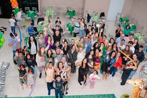 Smash the cake volta redonda barra mansa Fotografia Fotografo Festa Infantil 1 ano 1 aninho mamae papai ensaio aniversario  tictac festa salao, safari, leao, rio de janeiro'