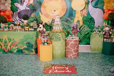 Smash the cake volta redonda barra mansa Fotografia Fotografo Festa Infantil 1 ano 1 aninho mamae papai ensaio aniversario  tictac festa salao, safari, leao, rio de janeiro'