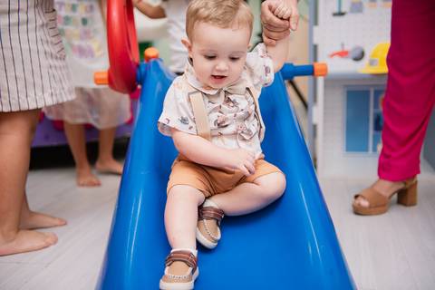 Smash the cake volta redonda barra mansa Fotografia Fotografo Festa Infantil 1 ano 1 aninho mamae papai ensaio aniversario  pula pula kids festa salao, safari, leao, rio de janeiro'