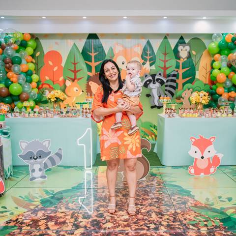 Smash the cake volta redonda barra mansa Fotografia Fotografo Festa Infantil 1 ano 1 aninho mamae papai ensaio aniversario  pula pula kids festa salao, safari, leao, rio de janeiro'