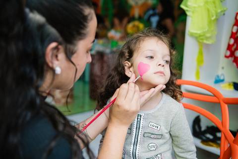 Smash the cake volta redonda barra mansa Fotografia Fotografo Festa Infantil 1 ano 1 aninho mamae papai ensaio aniversario  pula pula kids festa salao, safari, leao, rio de janeiro'